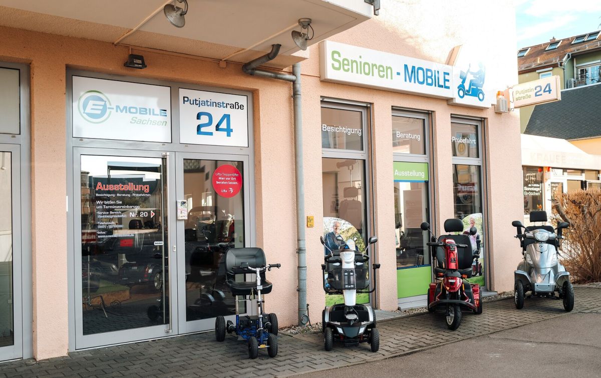 Ausstellung E-Mobile Sachsen, Putjatinstraße 24, Dresden-Kleinzschachwitz