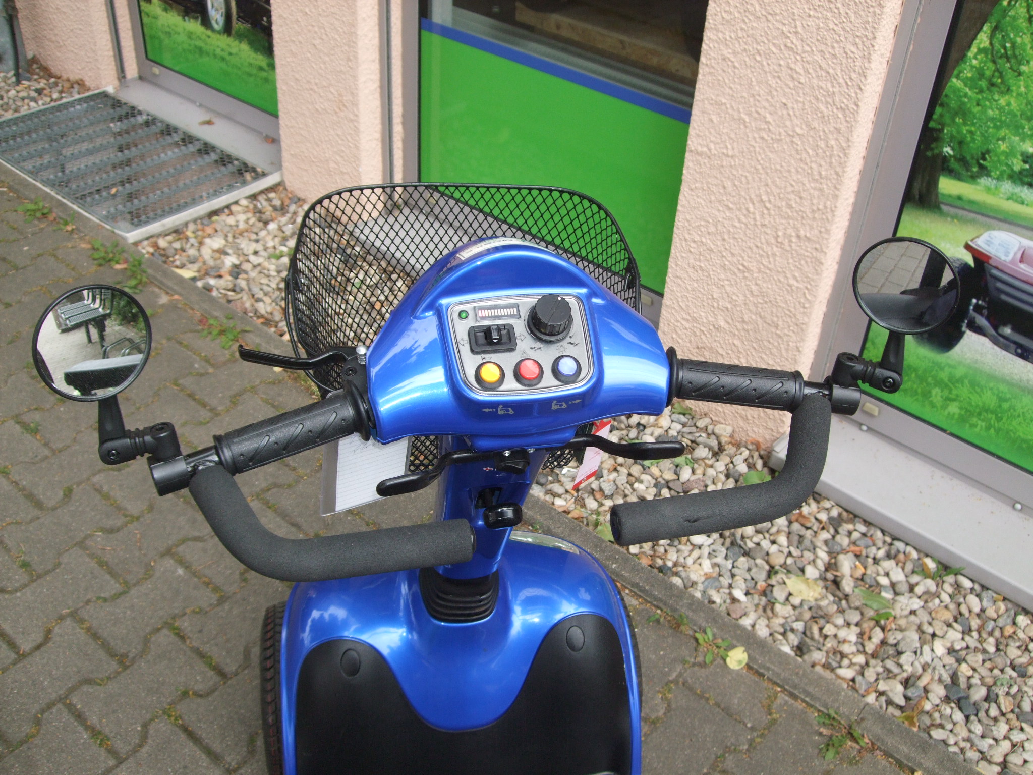 6 km/h - Elektromobil